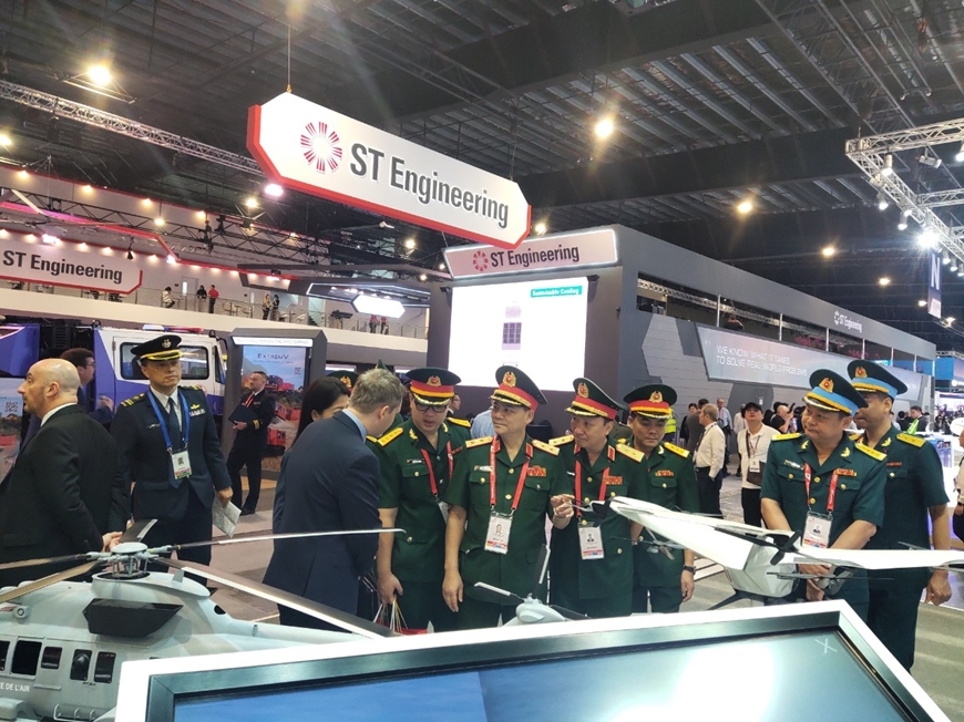 Vietnam attends Singapore Air Show 2024